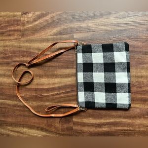 ✨Crossbody Purse/Bag, Color: Checkered (White and Black)✨